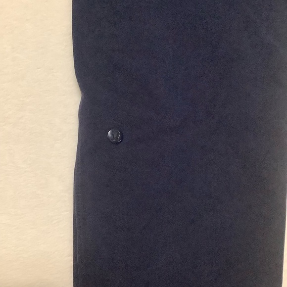 Lululemon City Trek Trouser Sz 4 Deep Indigo / Navy - Picture 13 of 14